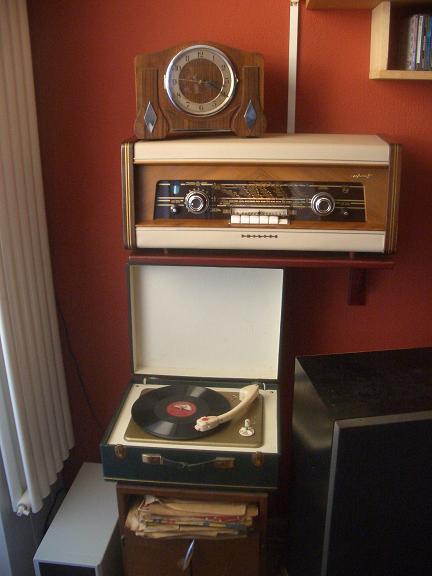 setje van radio en pick-up